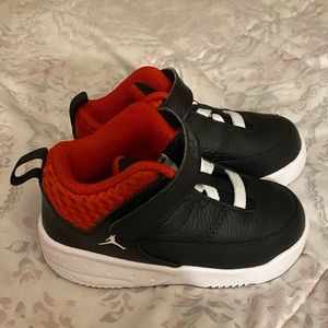 Size 8 Jordan